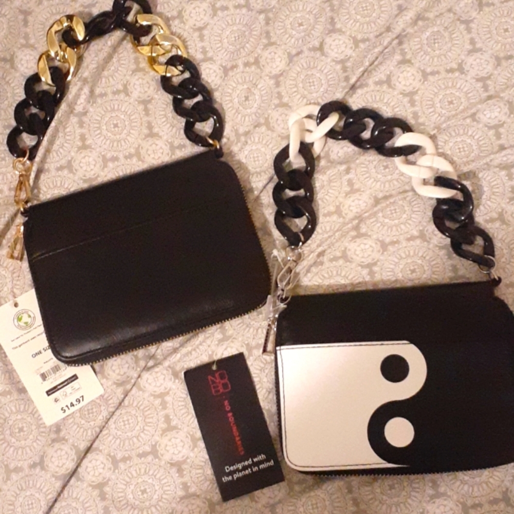 (2)Clutch purse/wallets